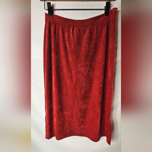 Vintage Bettina Riedel Red Faux Suede Skirt Size M - Picture 2 of 9